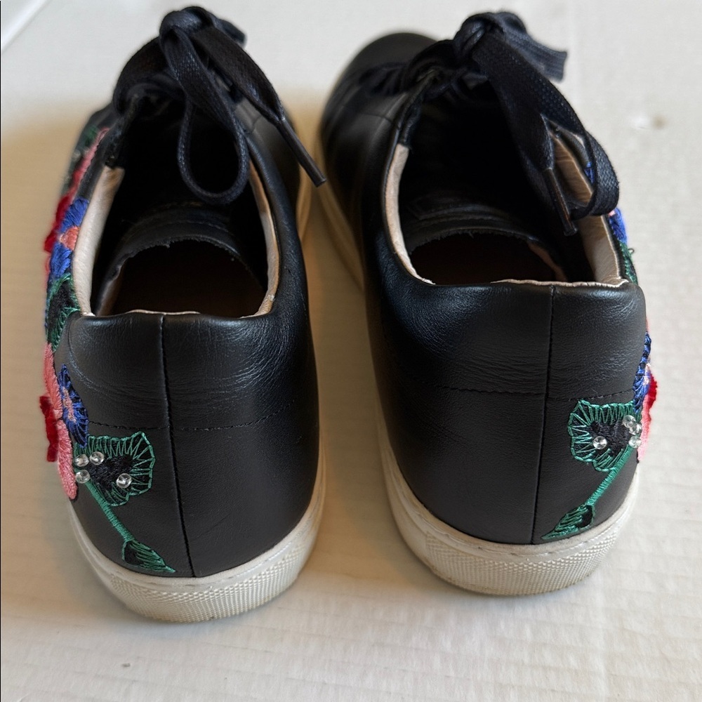 Skechers - VASO PINTAR Black Leather Embroidered Bright Flowers Sneakers - 10 - Picture 6 of 11